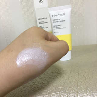 뷰티클로 보태니컬 유브이 쉴드 크림 — 4.5점을 준 리뷰어가 2018년 3월 올린 사용 사진