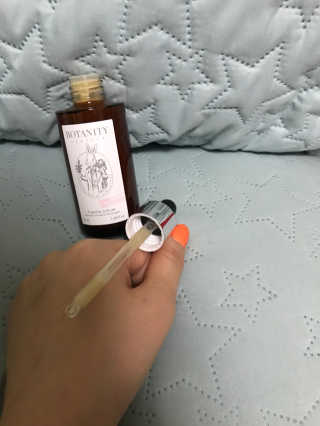 보타니티 [홍]조[진]정[결]케어 플라본 세럼 — 4점을 준 리뷰어가 2018년 5월 올린 사용 사진