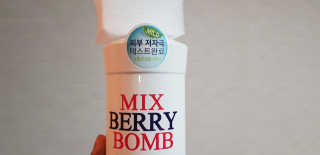 (주)에네스티 믹스베리 단백질 폭탄 샴푸 1000g — 5점을 준 리뷰어가 2019년 10월 올린 사용 사진