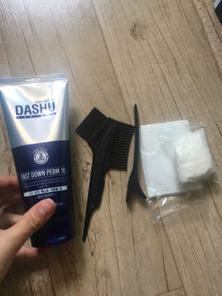 다슈코리아 다슈 패스트 다운펌 180ml — 4.5점을 준 리뷰어가 2017년 4월 올린 사용 사진