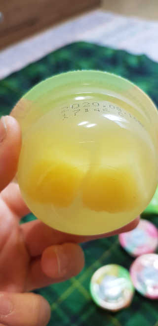 데르뜨 떠먹는 과일 3종, 짜먹는 과일 2종 총 10개 체험 — 5점을 준 리뷰어가 2020년 3월 올린 사용 사진