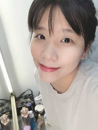 아가타 [AGATHA] 프리미에르 립스틱 — 4.5점을 준 리뷰어가 2018년 5월 올린 사용 사진