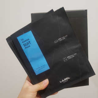 레이블옴므-labelhomme 레이블옴므 티유 마린 슈트 마스크팩(5EA) — 4.33점을 준 리뷰어가 2017년 12월 올린 사용 사진