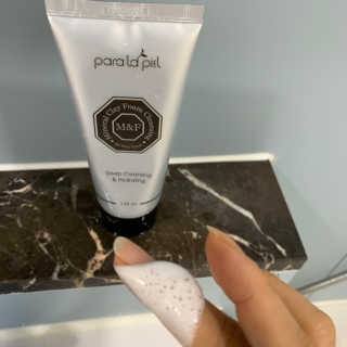 파라라피엘 엠앤에프 미네랄 클레이 폼 클렌징 — 4.5점을 준 리뷰어가 2019년 10월 올린 사용 사진