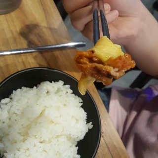 [춘여닭숯불닭갈비] 닭갈비 무한 2인+치즈퐁듀+음료수 — 5점을 준 리뷰어가 2019년 6월 올린 사용 사진