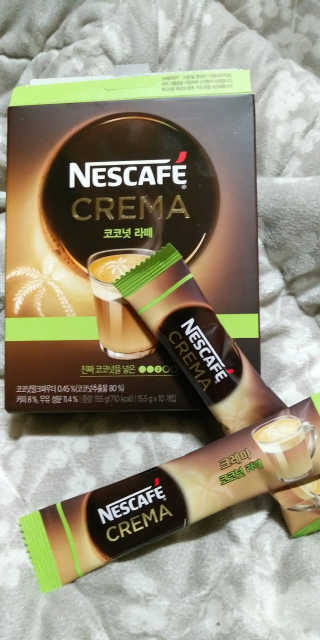 네스카페 코리아 네스카페 크레마 코코넛라떼 — 4.5점을 준 리뷰어가 2018년 1월 올린 사용 사진