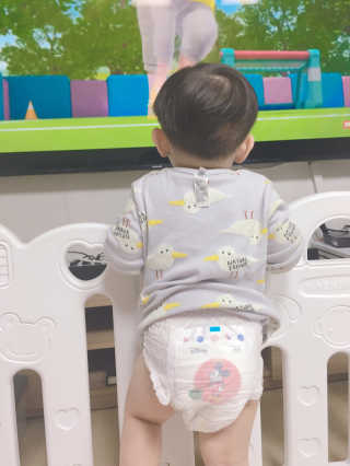 보솜이 베이비케어 팬티형 기저귀 — 5점을 준 리뷰어가 2019년 3월 올린 사용 사진