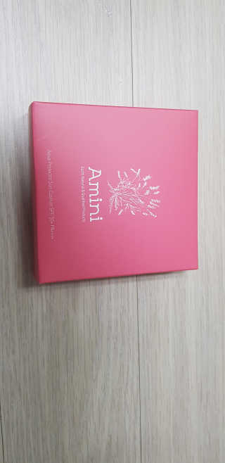 아미니 아쿠아 프로텍터 선쿠션 — 4점을 준 리뷰어가 2019년 4월 올린 사용 사진