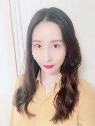 우드버리 울트라 에이치디 스무디 벨벳 틴트 — 4.5점을 준 리뷰어가 2019년 6월 올린 사용 사진