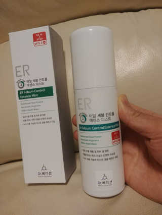 Dr.메디션 이알세붐컨트롤 에센스미스트 [피지조절] — 5점을 준 리뷰어가 2018년 8월 올린 사용 사진