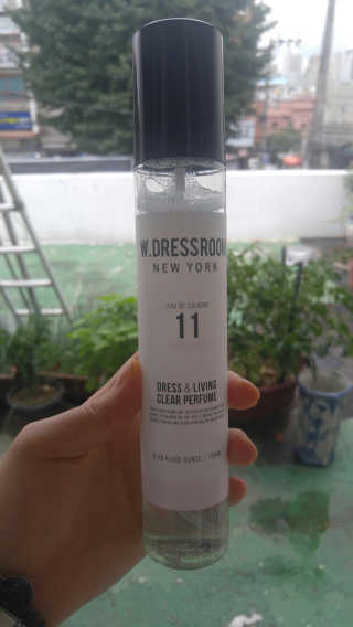 더블유드레스룸 신규향 드레스퍼퓸150ml — 5점을 준 리뷰어가 2018년 8월 올린 사용 사진