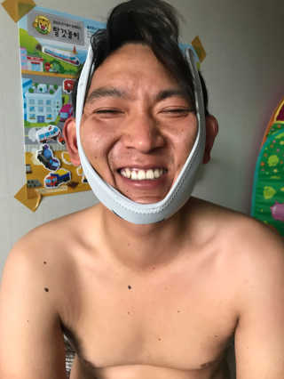 메디미 브이미 업 2스텝 브이라인벨트 — 5점을 준 리뷰어가 2017년 9월 올린 사용 사진