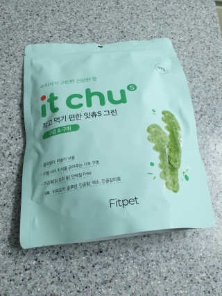 핏펫 NEW 잇츄 — 3점을 준 리뷰어가 2019년 12월 올린 사용 사진