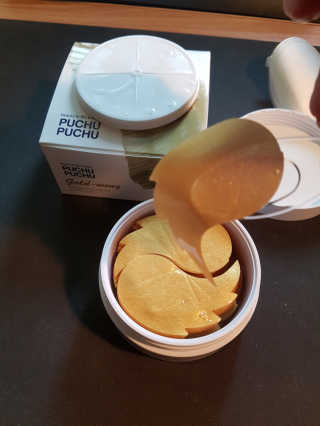 푸츄푸츄 Real repair skin cell premium patch — 4.83점을 준 리뷰어가 2018년 10월 올린 사용 사진