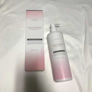 아쿠아큐링 아쿠아S링 퓨어리프레싱 헤어케어 500ml — 5점을 준 리뷰어가 2018년 8월 올린 사용 사진