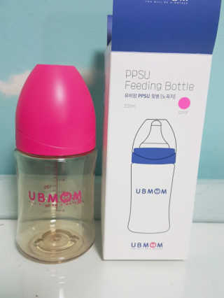유비맘 PPSU 젖병 노꼭지_200ml_컬러 랜덤 발송 — 5점을 준 리뷰어가 2019년 12월 올린 사용 사진