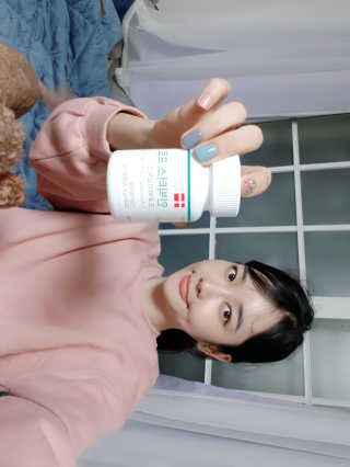 라플레 염창환 박사의 3세대 유산균, 인빅터스 프로 — 4점을 준 리뷰어가 2019년 12월 올린 사용 사진