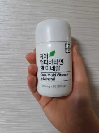 네츄럴굿띵스 퓨어 멀티비타민 앤 미네랄 30일분 — 5점을 준 리뷰어가 2019년 1월 올린 사용 사진