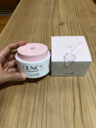 CLNC5 워터 멜트 체인징 클렌저 — 4.67점을 준 리뷰어가 2018년 8월 올린 사용 사진