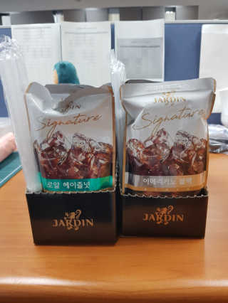(주)쟈뎅 쟈뎅 시그니처 블랙, 헤이즐넛 230ml — 5점을 준 리뷰어가 2018년 6월 올린 사용 사진