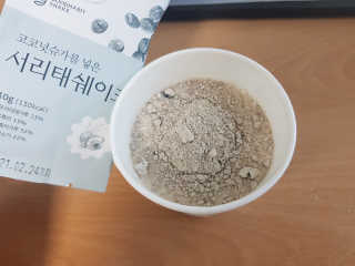 [착한습관]건강한 한끼, 귀리 쉐이크와 서리태 쉐이크 — 4점을 준 리뷰어가 2019년 8월 올린 사용 사진