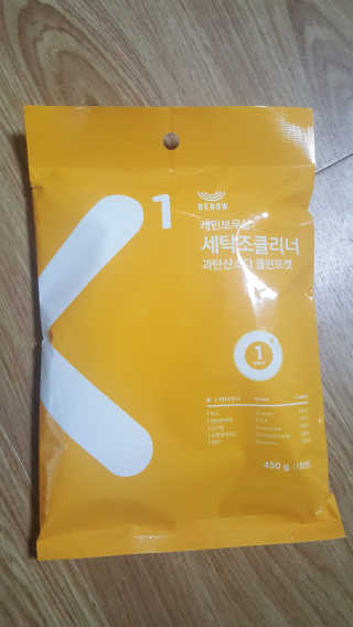 레인보우샵 올인원세탁세제,베이킹소다 스틱포6개입+세탁조클리너 — 4.67점을 준 리뷰어가 2018년 3월 올린 사용 사진