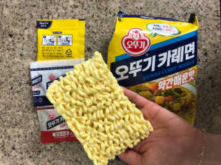 오뚜기카레면 2차 모집 — 5점을 준 리뷰어가 2019년 2월 올린 사용 사진