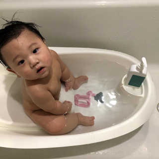 엄마프움 시알릴락토스 오가닉 샴푸앤바스 — 5점을 준 리뷰어가 2019년 11월 올린 사용 사진