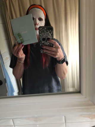 아이뽀 모든 피부 타입을위한 AIPPO Expert Hydrating Mask — 4.33점을 준 리뷰어가 2018년 2월 올린 사용 사진