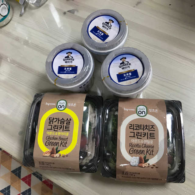 한국야쿠르트 잇츠온 그린키트 2종, 퀘이커 리뷰 사진
