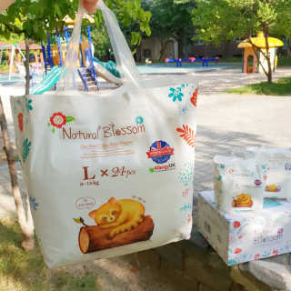 네추럴블라썸 NATURAL BLOSSOM 슈퍼 얇은 바지 기저귀 — 4.5점을 준 리뷰어가 2018년 8월 올린 사용 사진