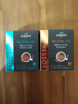 (주)쟈뎅 쟈뎅 에스프레소 스틱 [블랙+헤이즐넛 set] — 5점을 준 리뷰어가 2020년 3월 올린 사용 사진