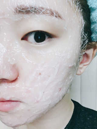23years old 인쎄라 실프팅 쁘띠 마스크(5장) — 4점을 준 리뷰어가 2017년 5월 올린 사용 사진