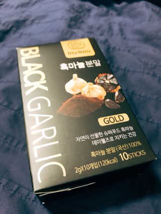 데이웰즈 흑마늘분말골드 — 4.67점을 준 리뷰어가 2017년 10월 올린 사용 사진