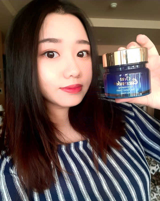 엠씨이 리쥬브네이팅 시포스 크림 리뷰 사진