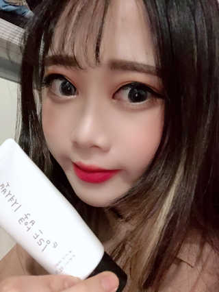 메이메리 뽀샤시 톤업크림 — 5점을 준 리뷰어가 2018년 11월 올린 사용 사진