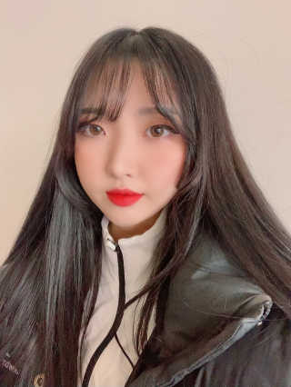 라임코스메틱 V 콜라겐 앰플 쿠션 — 1.5점을 준 리뷰어가 2020년 1월 올린 사용 사진