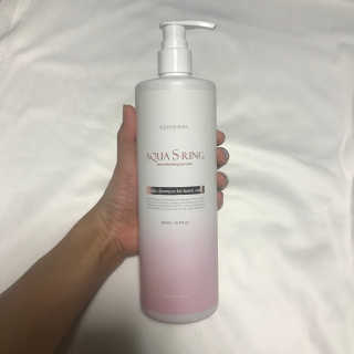 아쿠아큐링 아쿠아S링 퓨어리프레싱 헤어케어 500ml — 5점을 준 리뷰어가 2018년 8월 올린 사용 사진