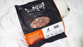 [펫토리아] 맛도 영양도 BEST 한끼뚝딱 강아지 사료 — 5점을 준 리뷰어가 2018년 12월 올린 사용 사진