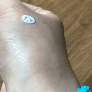 더마비 에브리데이 선블록 SPF50+ PA++++ — 3.5점을 준 리뷰어가 2019년 4월 올린 사용 사진