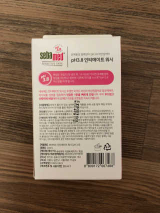 세바메드 인티메이트 워시 pH3.8 - 여성청결제 — 5점을 준 리뷰어가 2019년 10월 올린 사용 사진
