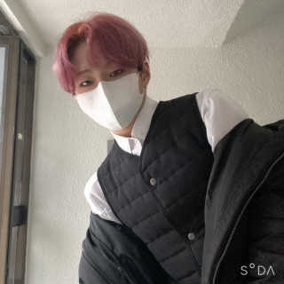 다슈코리아 다슈 클래식 인크레더블 샤인 포마드 — 4.5점을 준 리뷰어가 2020년 3월 올린 사용 사진