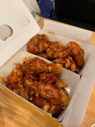 [치킨마루]-  빠사칸레드 + 콜라 500ml — 5점을 준 리뷰어가 2019년 5월 올린 사용 사진