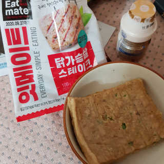 개근질마트 잇메이트 닭가슴살 스테이크 혼합 1kg — 5점을 준 리뷰어가 2019년 11월 올린 사용 사진