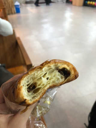 보네르아띠 부천점 [보네르아띠 부천상동점] 내맘대로 빵+아메리카노 2잔 — 3.33점을 준 리뷰어가 2018년 10월 올린 사용 사진