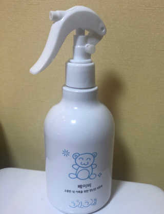 그린그램 베이비 뿌리는 살균 소독제 살균소독수 — 2점을 준 리뷰어가 2020년 3월 올린 사용 사진