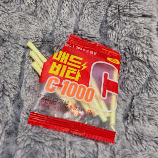 매드비타C 1000 — 5점을 준 리뷰어가 2019년 4월 올린 사용 사진