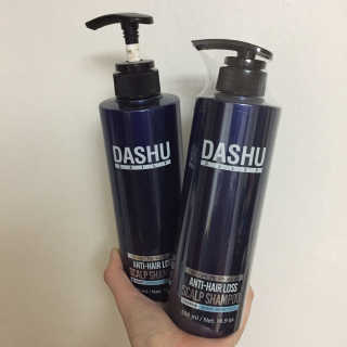 다슈코리아 다슈 데일리 한방 두피 골드 샴푸 500ml — 4.33점을 준 리뷰어가 2017년 11월 올린 사용 사진