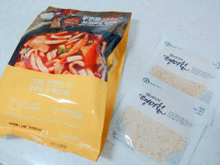 두번째 국떡 국가대표 떡볶이 1팩 + 영미칩 2봉 증정 — 4점을 준 리뷰어가 2019년 2월 올린 사용 사진