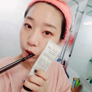 the naked object 디블랙팩치약 디블랙칫솔 세트 — 5점을 준 리뷰어가 2019년 1월 올린 사용 사진